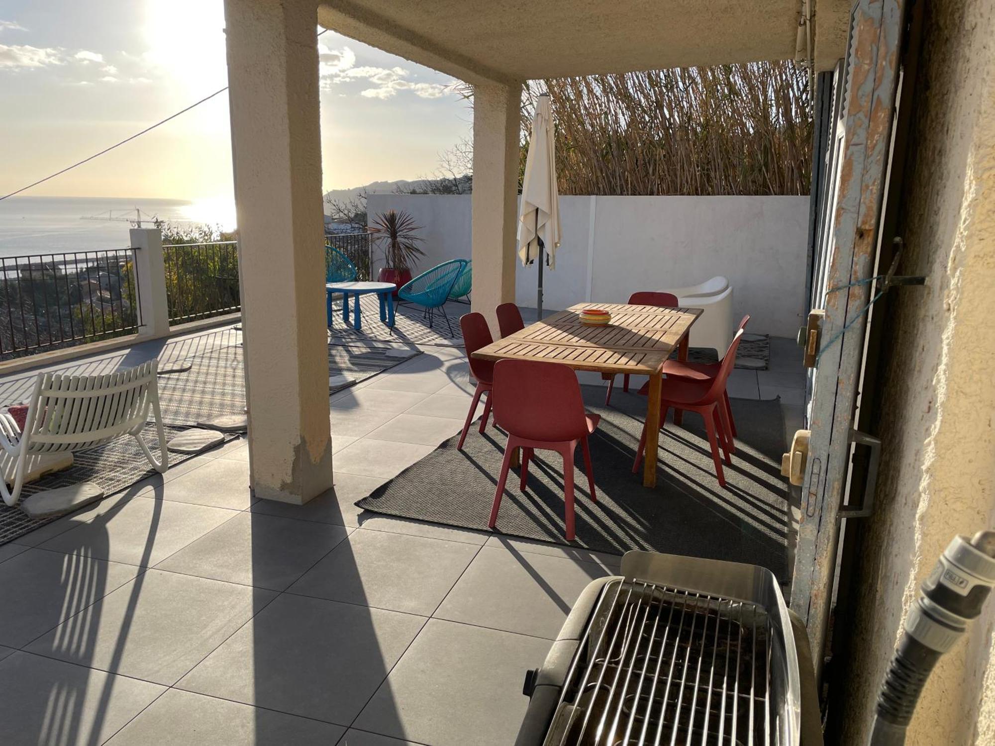 Superbe Terrasse Avec Vue Panoramique Sur La Mer Marseilles Exterior foto