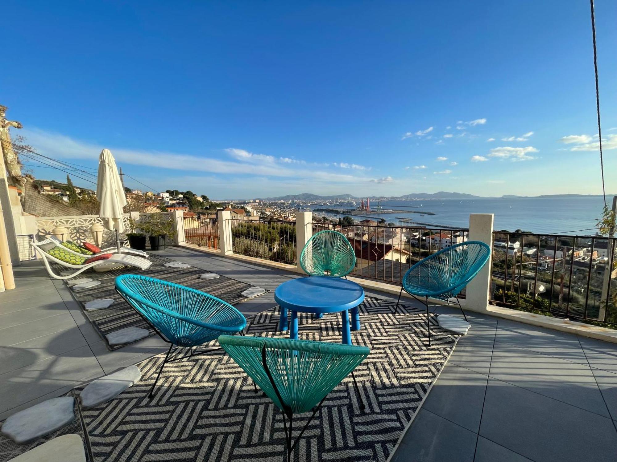 Superbe Terrasse Avec Vue Panoramique Sur La Mer Marseilles Exterior foto