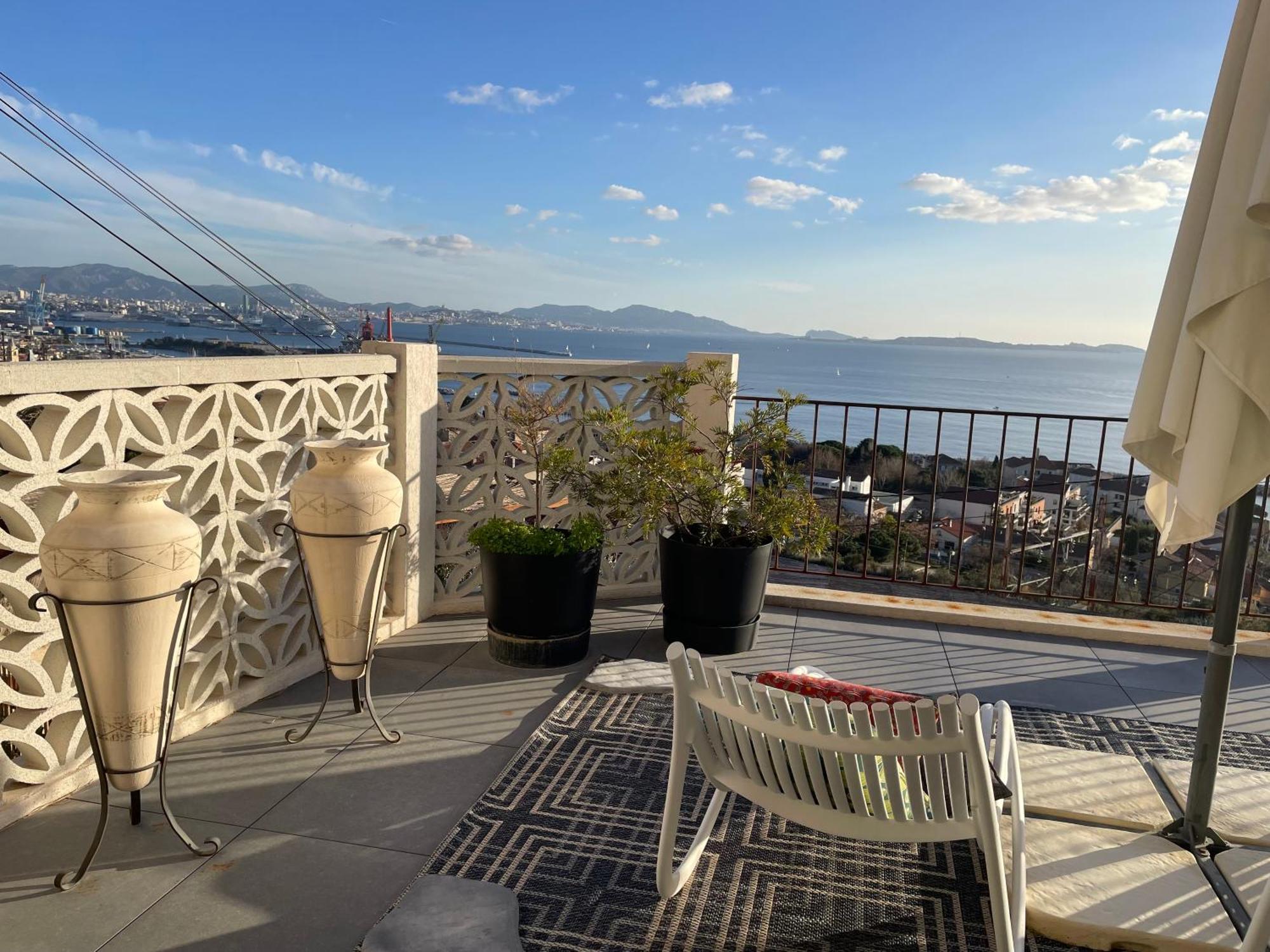 Superbe Terrasse Avec Vue Panoramique Sur La Mer Marseilles Exterior foto