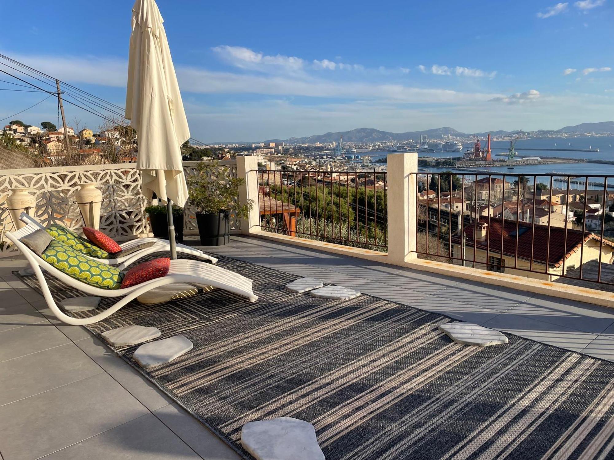 Superbe Terrasse Avec Vue Panoramique Sur La Mer Marseilles Exterior foto