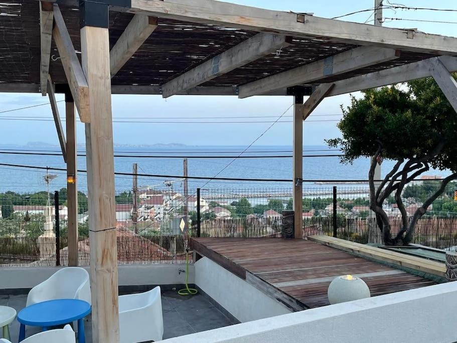 Superbe Terrasse Avec Vue Panoramique Sur La Mer Marseilles Exterior foto