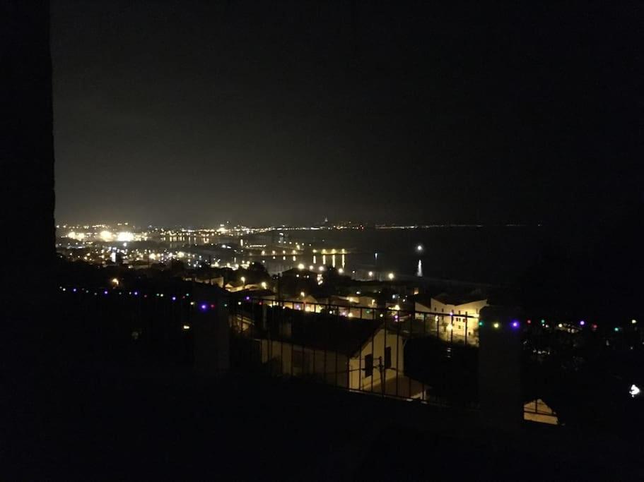 Superbe Terrasse Avec Vue Panoramique Sur La Mer Marseilles Exterior foto