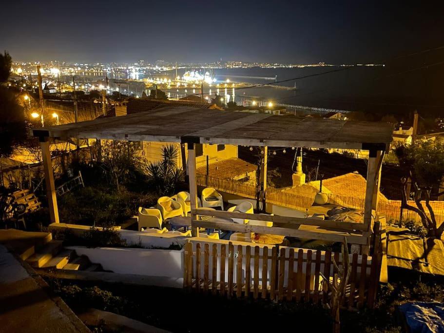 Superbe Terrasse Avec Vue Panoramique Sur La Mer Marseilles Exterior foto